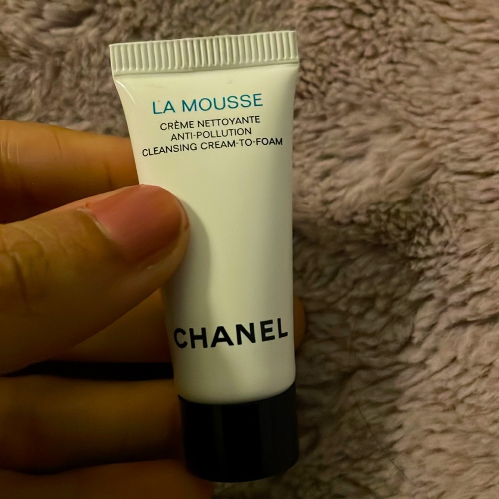 La mousse- cleanser